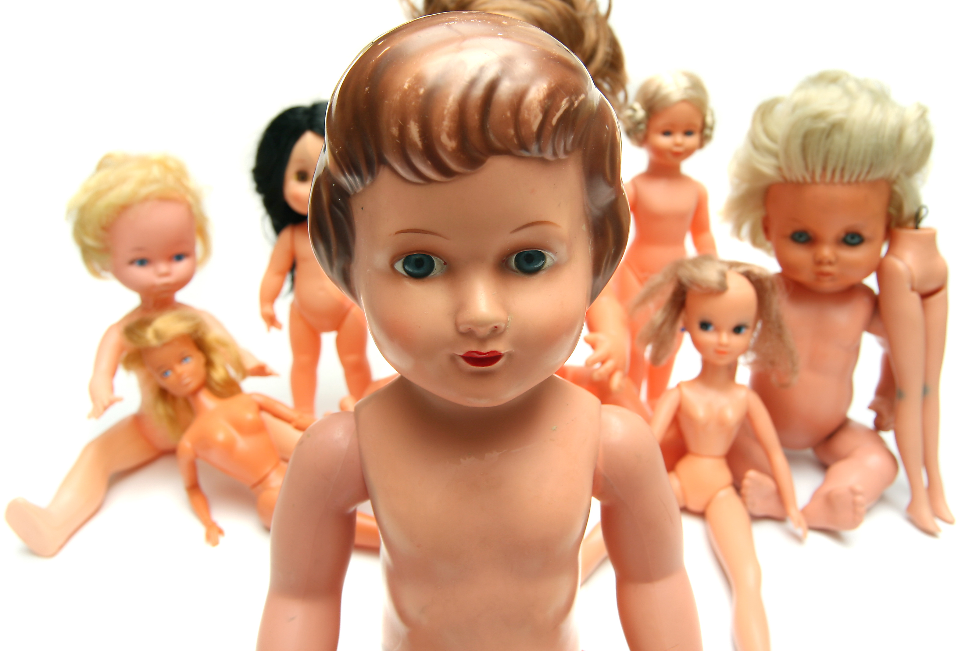 Поно детей. Куклы ребёнок для сношений. Детская кукла для траха. Детские куклы с гениталиями.